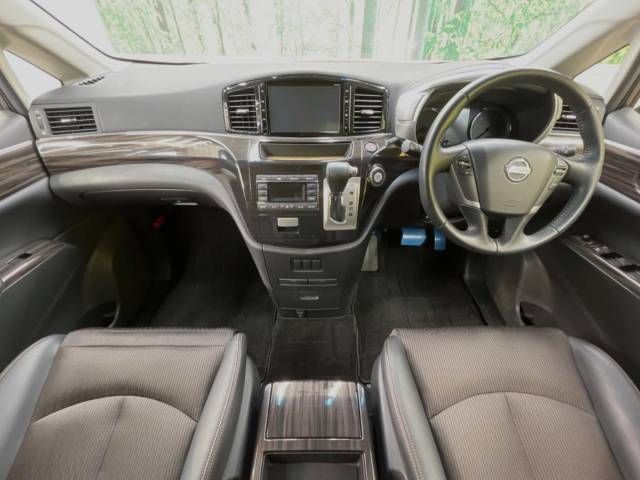 NISSAN ELGRAND 2014