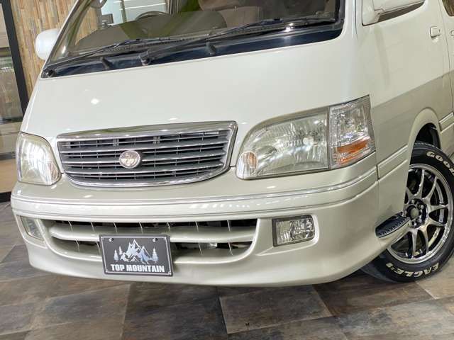 TOYOTA HIACE wagon 2000