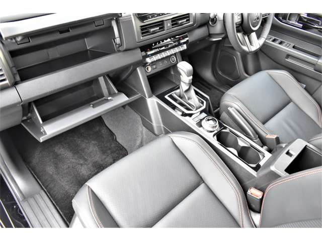 MITSUBISHI TRITON 2024