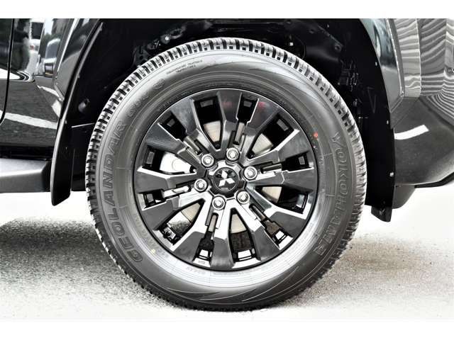 MITSUBISHI TRITON 2024