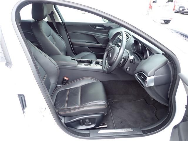 JAGUAR JAGUAR XEseries 2017