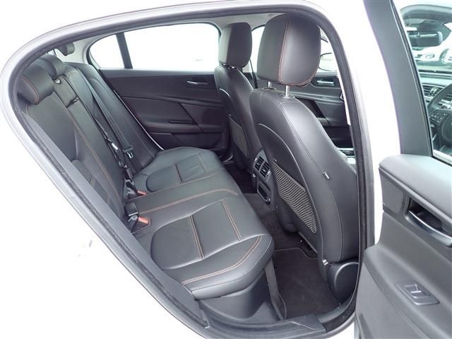 JAGUAR JAGUAR XEseries 2017