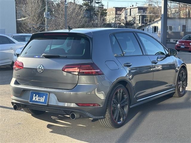 VOLKSWAGEN VOLKSWAGEN GOLF GTI 2018