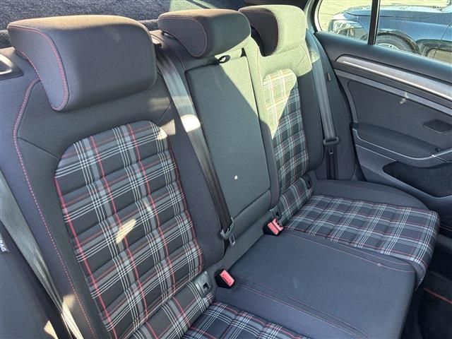 VOLKSWAGEN VOLKSWAGEN GOLF GTI 2018