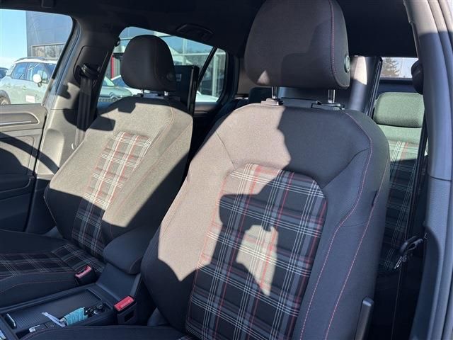 VOLKSWAGEN VOLKSWAGEN GOLF GTI 2018