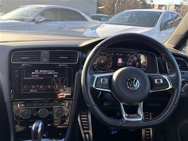 VOLKSWAGEN VOLKSWAGEN GOLF GTI 2018