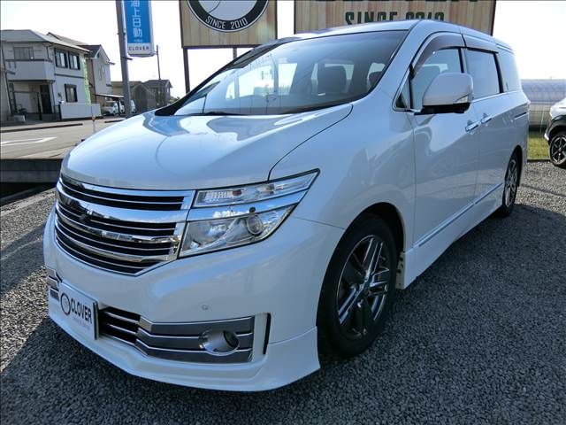NISSAN ELGRAND 2010