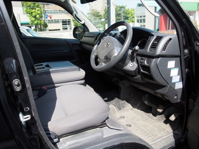 TOYOTA REGIUSACE van 4WD 2019