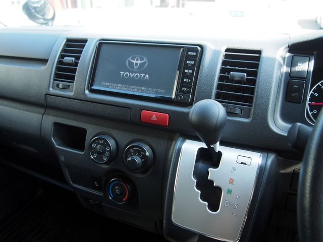 TOYOTA REGIUSACE van 4WD 2019