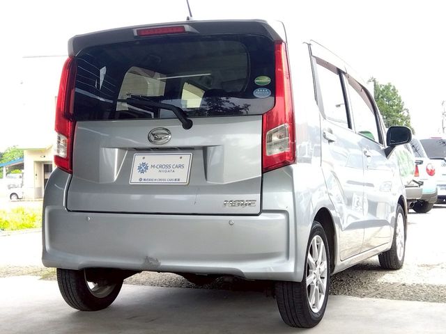 DAIHATSU MOVE 4WD 2014