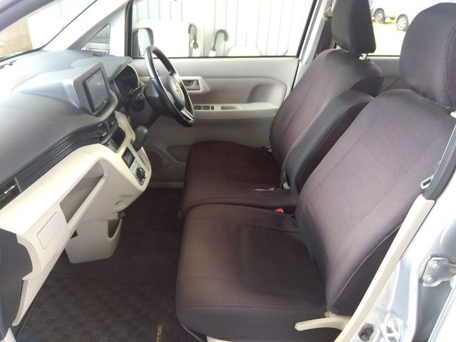 DAIHATSU MOVE 4WD 2014