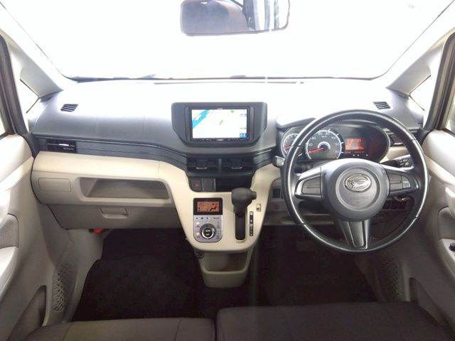 DAIHATSU MOVE 4WD 2014