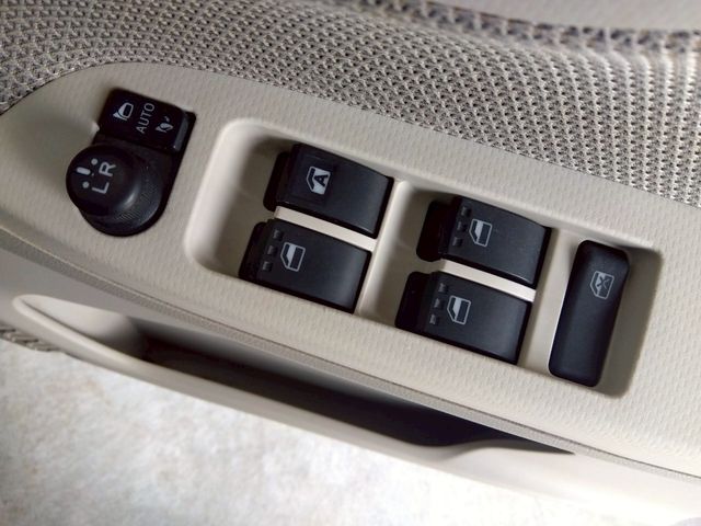 DAIHATSU MOVE 4WD 2014