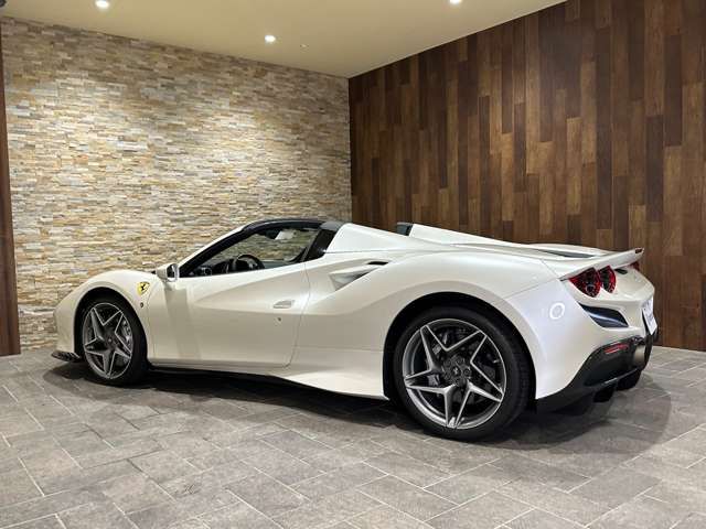 FERRARI FERRARI F8 Spider 2021