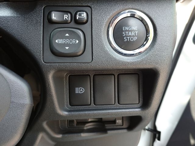 TOYOTA REGIUSACE van 4WD 2020