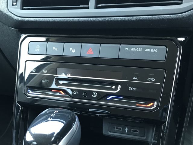 VOLKSWAGEN VOLKSWAGEN T-Cross 2022