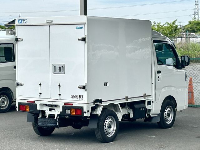 DAIHATSU HIJET truck 2023