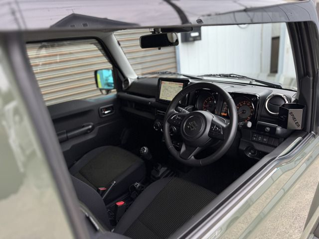 SUZUKI JIMNY SIERRA 2023