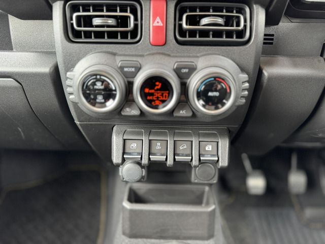 SUZUKI JIMNY SIERRA 2023