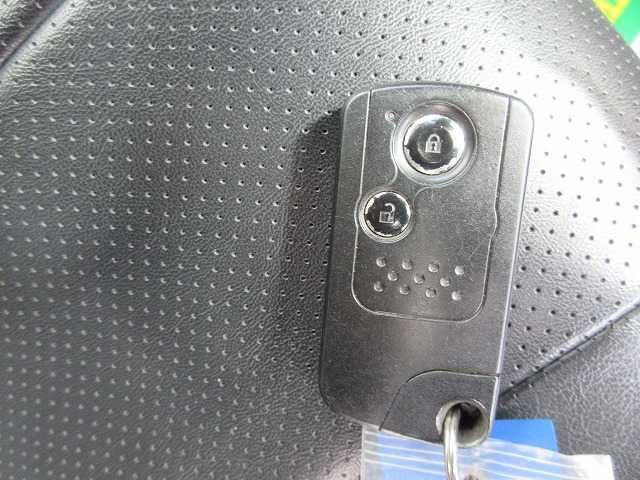 HONDA ZEST SPARK 2010