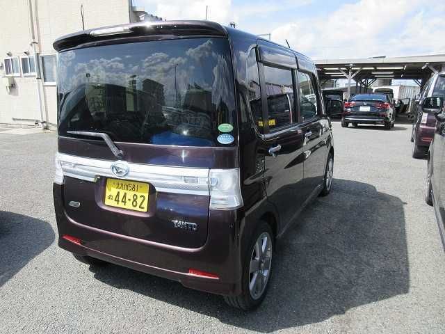 DAIHATSU TANTO CUSTOM 2013