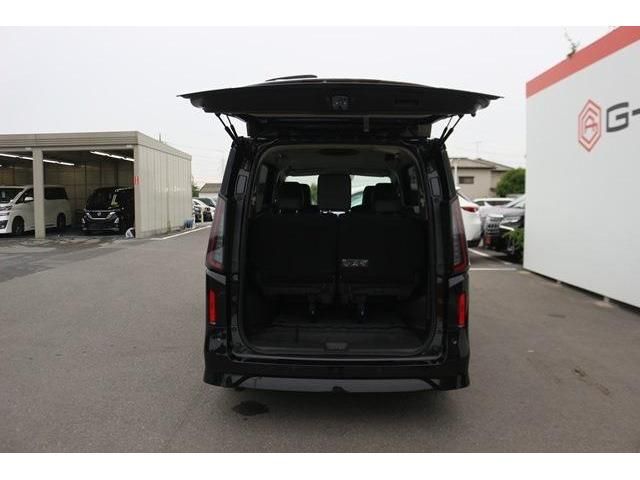 NISSAN SERENA  WG 2023