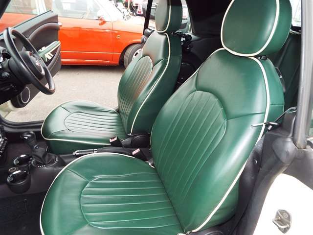 BMW BMW MINI open 2012