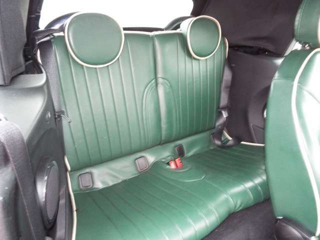 BMW BMW MINI open 2012