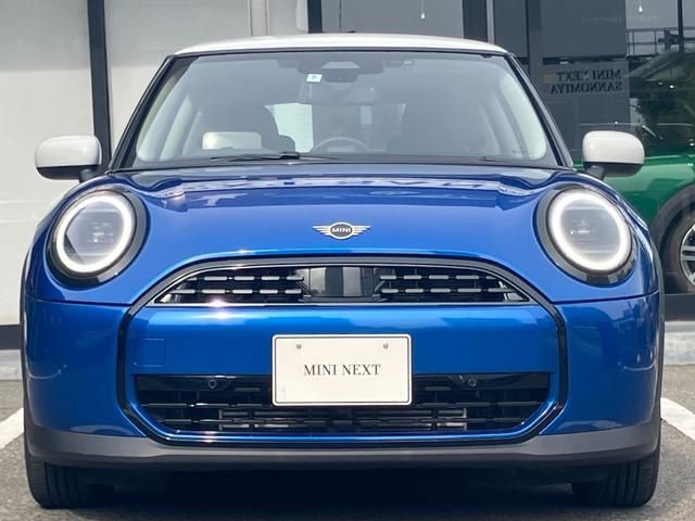 BMW MINI COOPER 2024