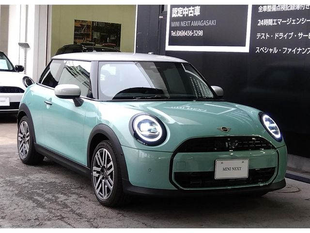 BMW MINI COOPER 2024