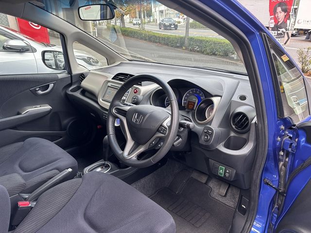 HONDA FIT HYBRID 2012