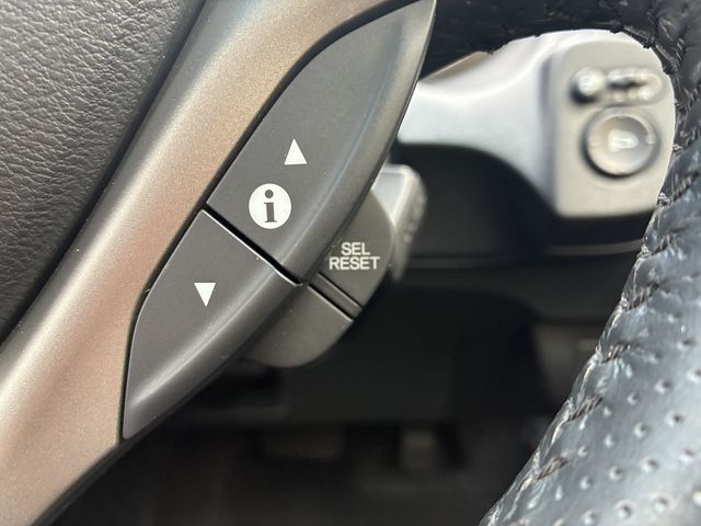 HONDA FIT HYBRID 2012