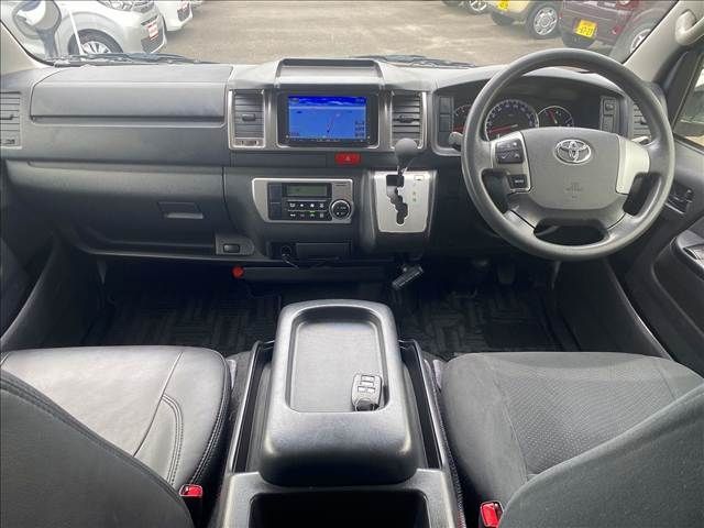 TOYOTA HIACE van 4WD 2014