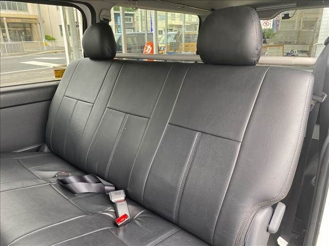 TOYOTA HIACE van 4WD 2014