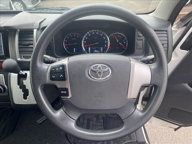 TOYOTA HIACE van 4WD 2014