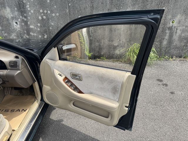 NISSAN LEOPARD J FERIE 1992