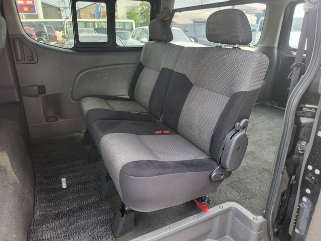 NISSAN NV350 CARAVAN 2014