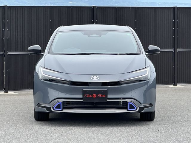 TOYOTA PRIUS 2024