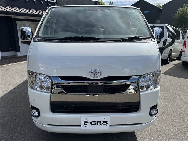 TOYOTA HIACE van 2WD 2022