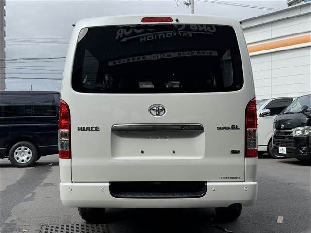 TOYOTA HIACE van 4WD 2025