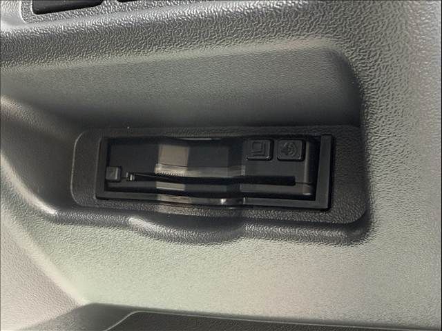 TOYOTA HIACE van 4WD 2025