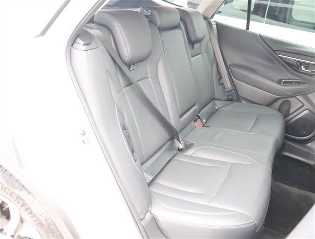 SUBARU LEGACY OUTBACK 2022