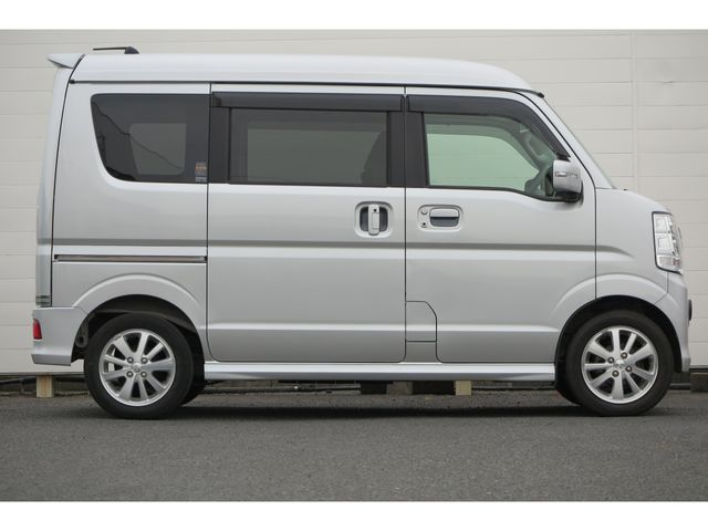 MITSUBISHI TOWNBOX 2023