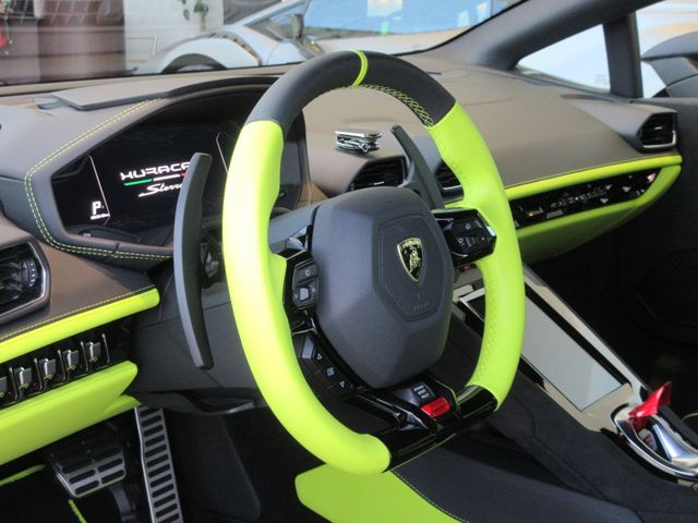 LAMBORGHINI LAMBORGHINI HURACAN 2024