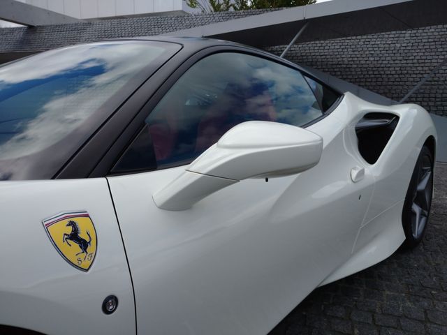 FERRARI FERRARI F8 Tributo 2020