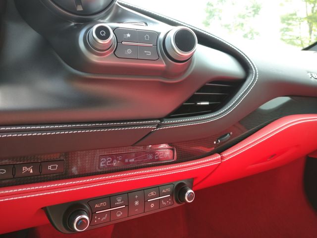 FERRARI FERRARI F8 Tributo 2020