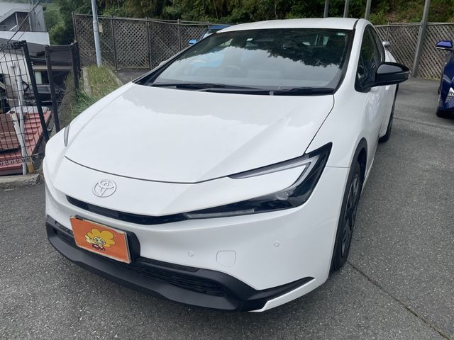 TOYOTA PRIUS 4WD 2023