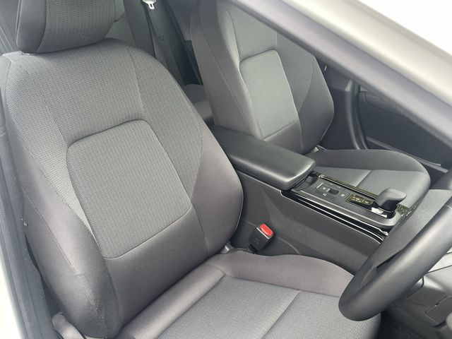 TOYOTA PRIUS 4WD 2023