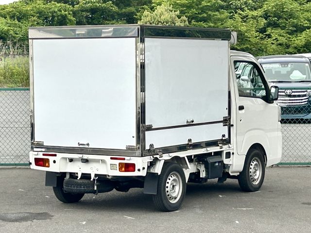 DAIHATSU HIJET truck 4WD 2019