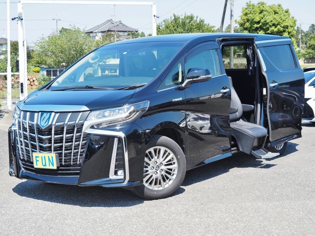 TOYOTA ALPHARD hybrid 4WD 2020